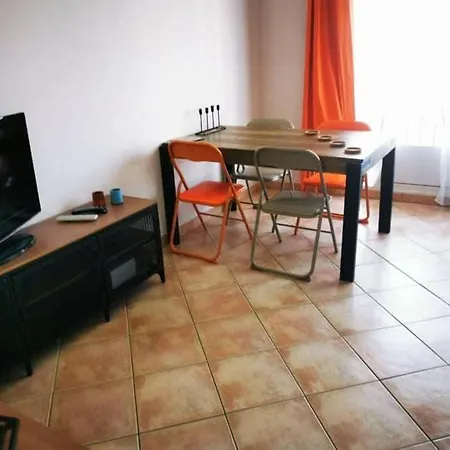 Appartamento Lumineux T3 Avec Balcon Proche Centre