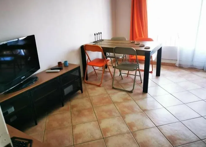 Appartamento Lumineux T3 Avec Balcon Proche Centre